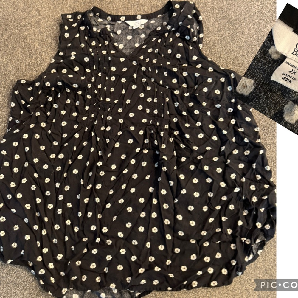 Croft & Barrow Black and White Polka Dot Blouse